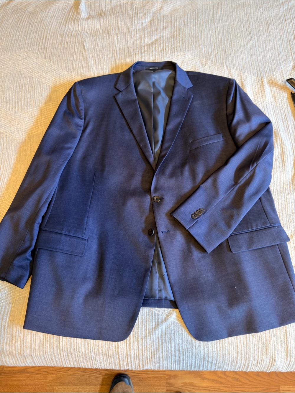 Kenneth Cole Navy Blue Blazer 52R Excellent condition.